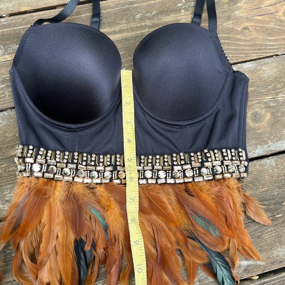 Vintage Bebe Boho Bustier with Sequins and Feather details NWT Size Small - Picture 12 of 15